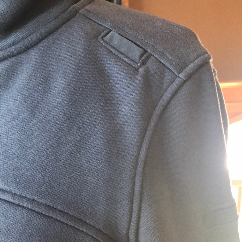 Under Armour Pullover - image 4